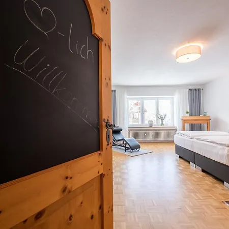 Apartment Bergkino